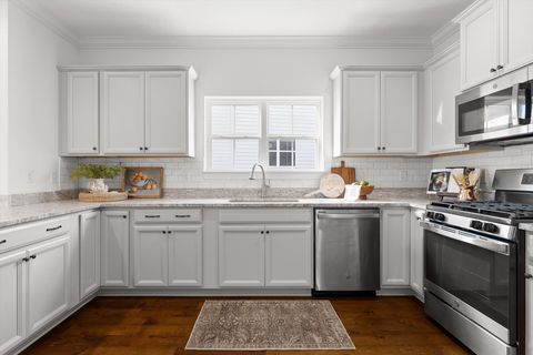 Tiny photo for 804 Wellstone Drive, Chattanooga, TN 37405 (MLS # 1530319)