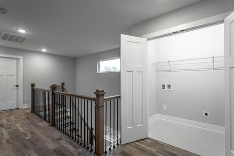 Tiny photo for 650 Ladd Avenue, Chattanooga, TN 37405 (MLS # 1525900)