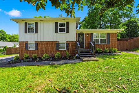 Photo of 3450 SE Emerson Drive SE, Cleveland, TN 37323 (MLS # 1535091)