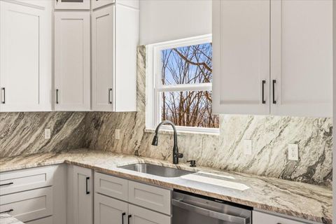 Tiny photo for 7833 Stonehenge Drive, Chattanooga, TN 37421 (MLS # 1530838)