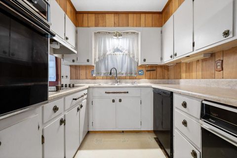 Tiny photo for 301 Harper Valley Drive, Tunnel Hill, GA 30755 (MLS # 1528124)