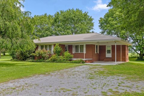 Photo of 2061 County Road 126, Henagar, AL 35978 (MLS # 1535596)