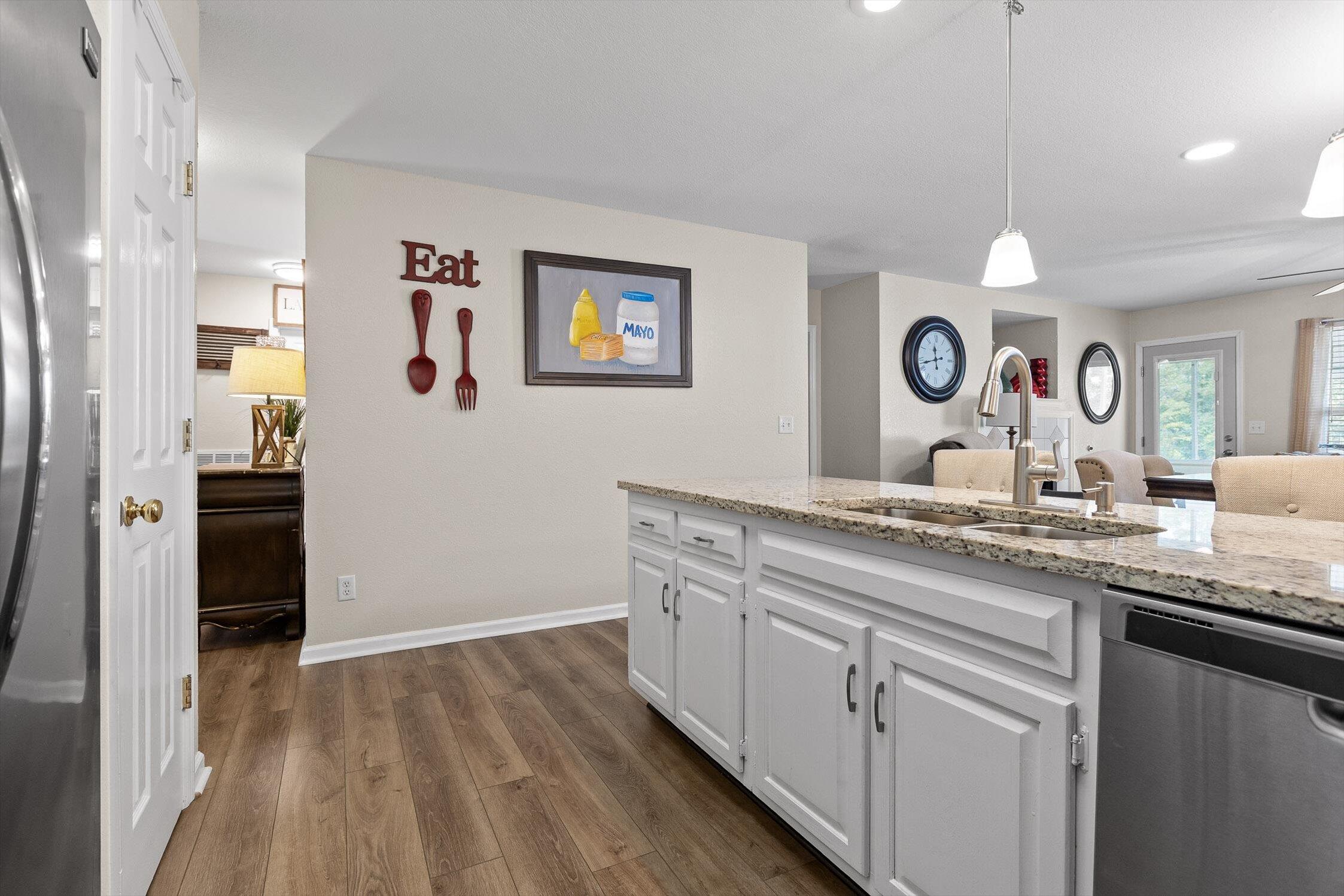 Rossville, Georgia 30741, United States, 2 Bedrooms Bedrooms, ,2 BathroomsBathrooms,Residential,Active,163616