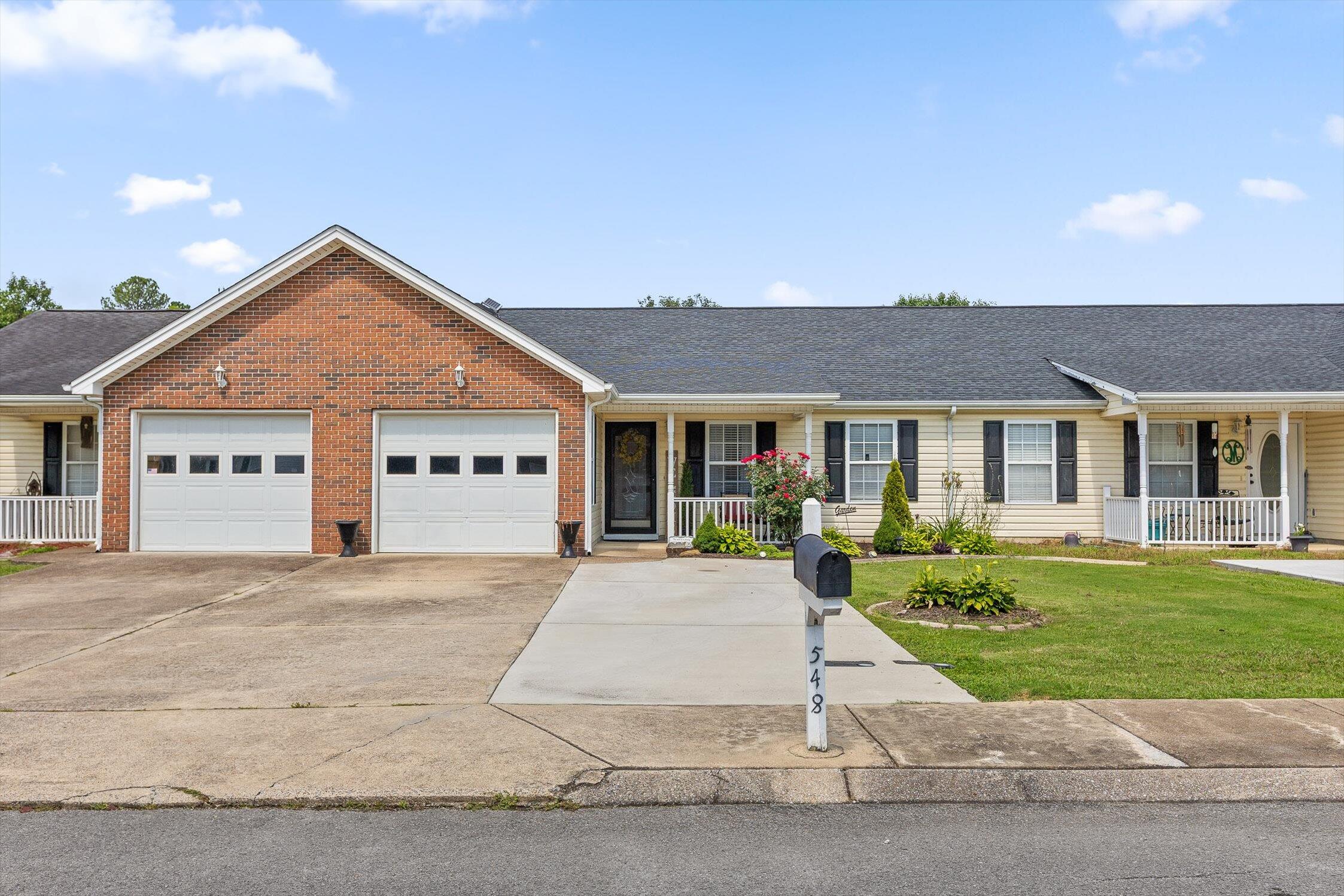 Rossville, Georgia 30741, United States, 2 Bedrooms Bedrooms, ,2 BathroomsBathrooms,Residential,Active,163616