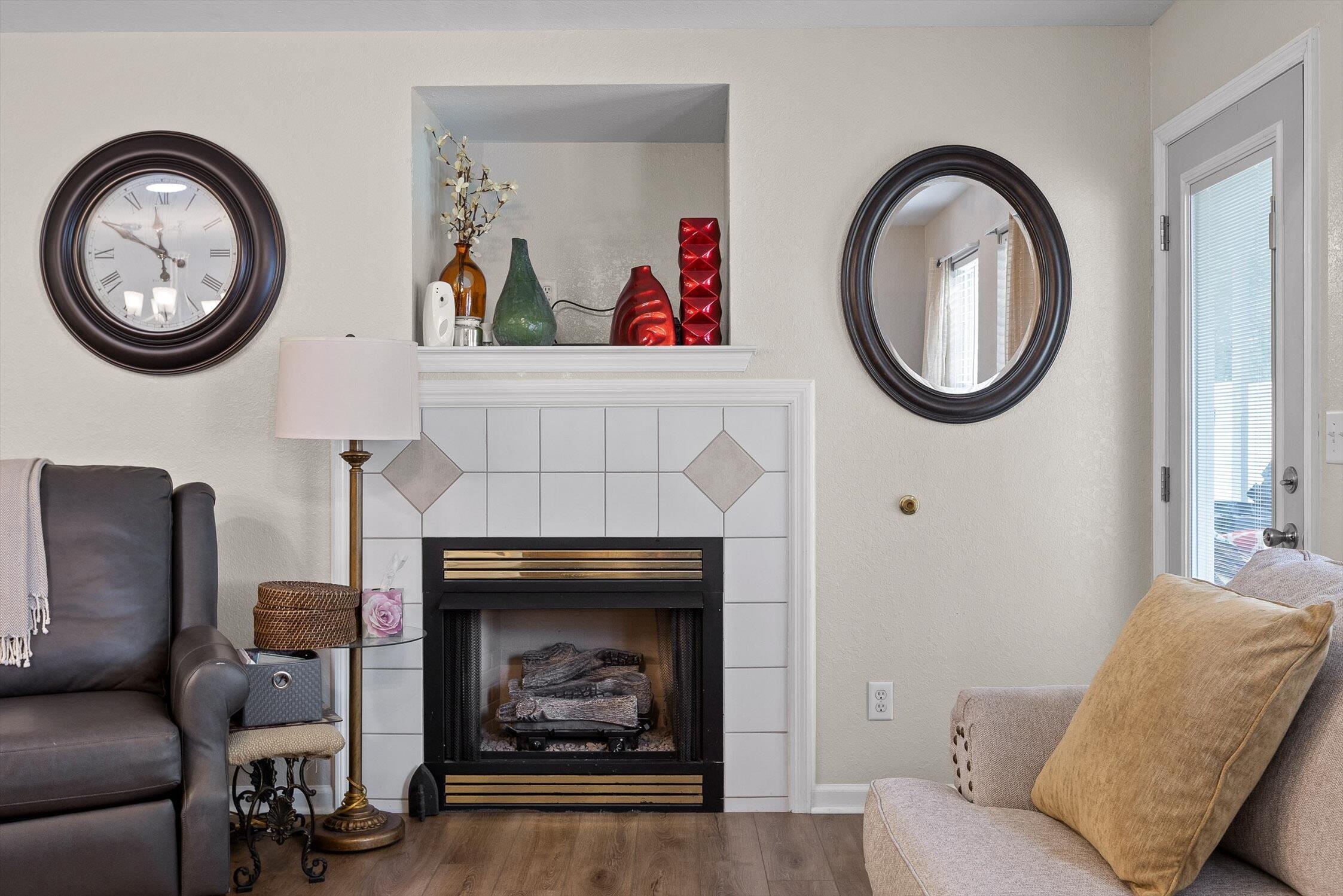 Rossville, Georgia 30741, United States, 2 Bedrooms Bedrooms, ,2 BathroomsBathrooms,Residential,Active,163616