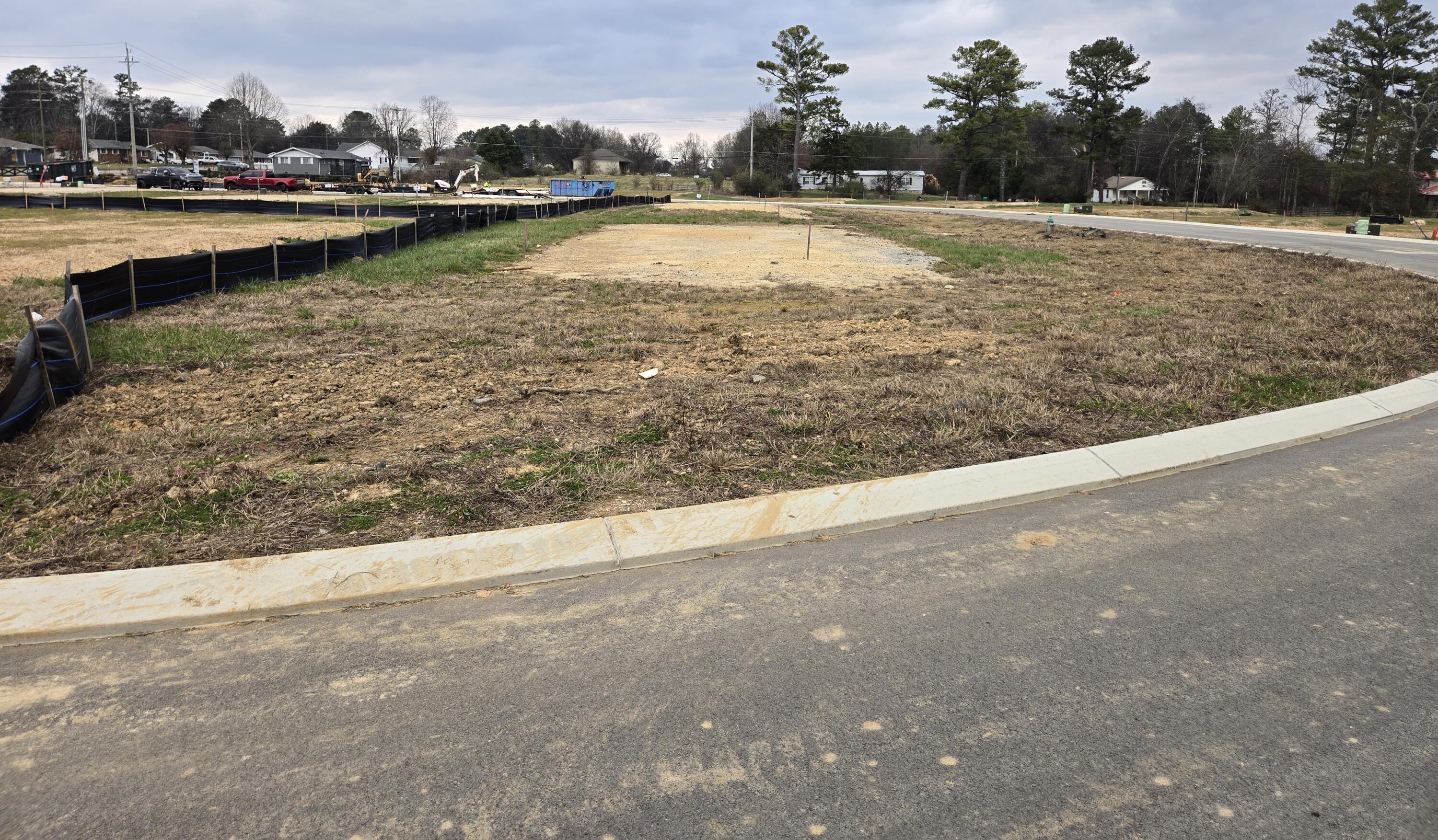 165 & 127 Evergreen Circle