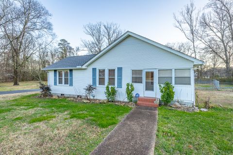 Photo of 11724 Old Back Valley Road, Soddy Daisy, TN 37379 (MLS # 1526184)