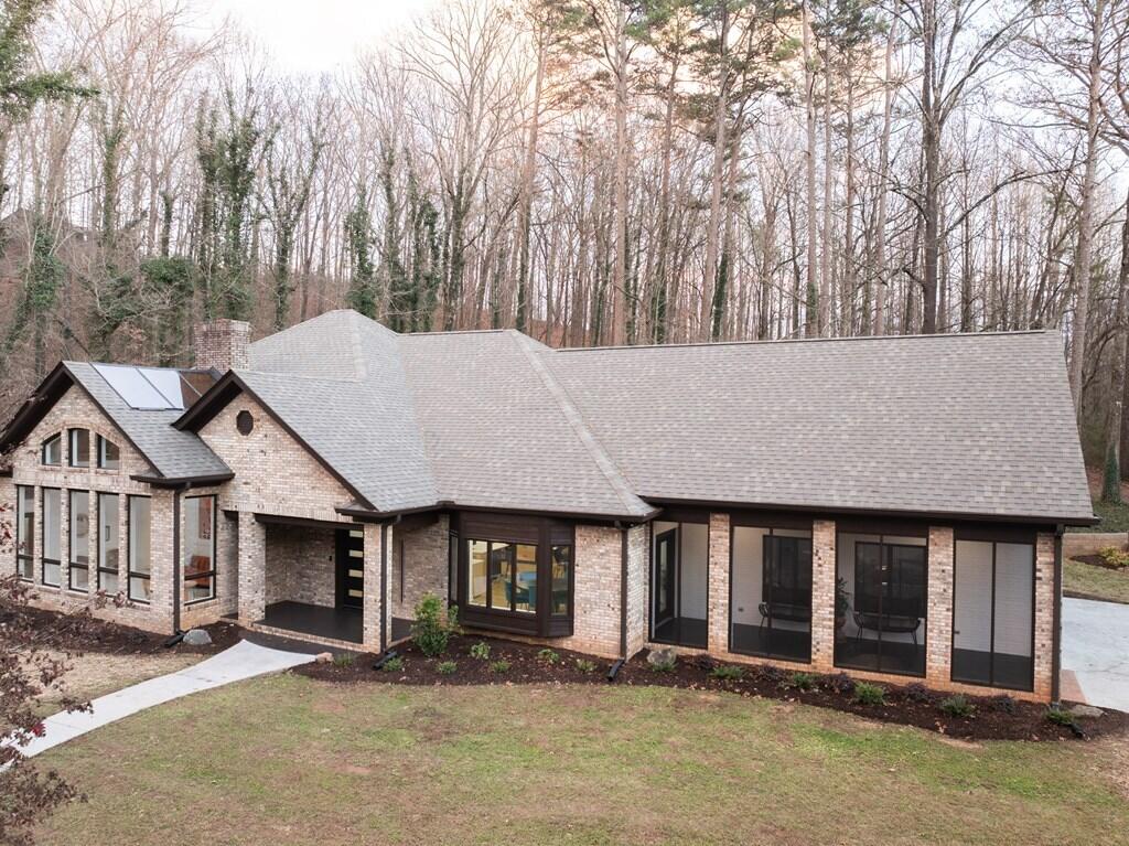 122 Golf View Drive