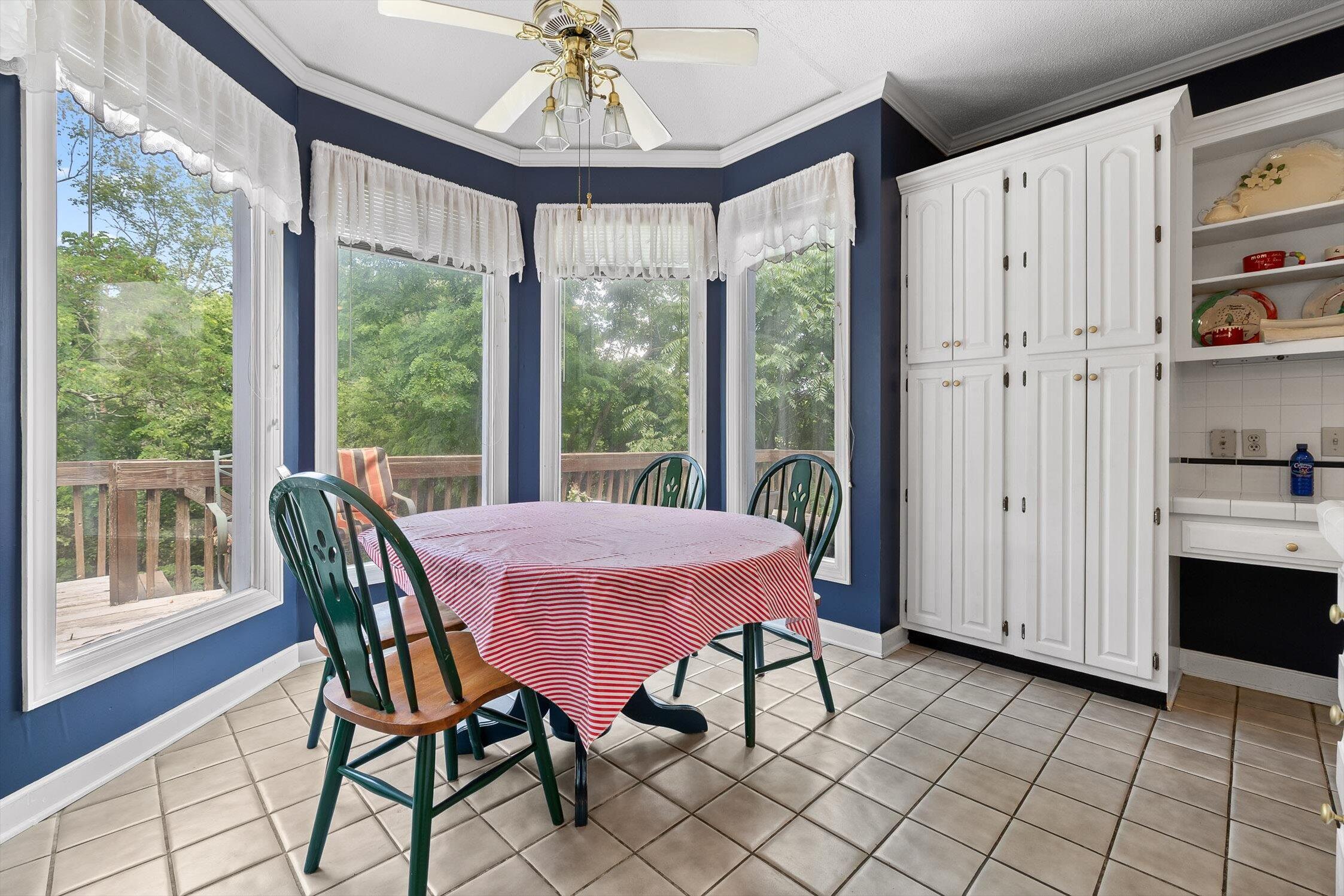 Hixson, Tennessee 37343, United States, 5 Bedrooms Bedrooms, ,4 BathroomsBathrooms,Residential,Active,155989