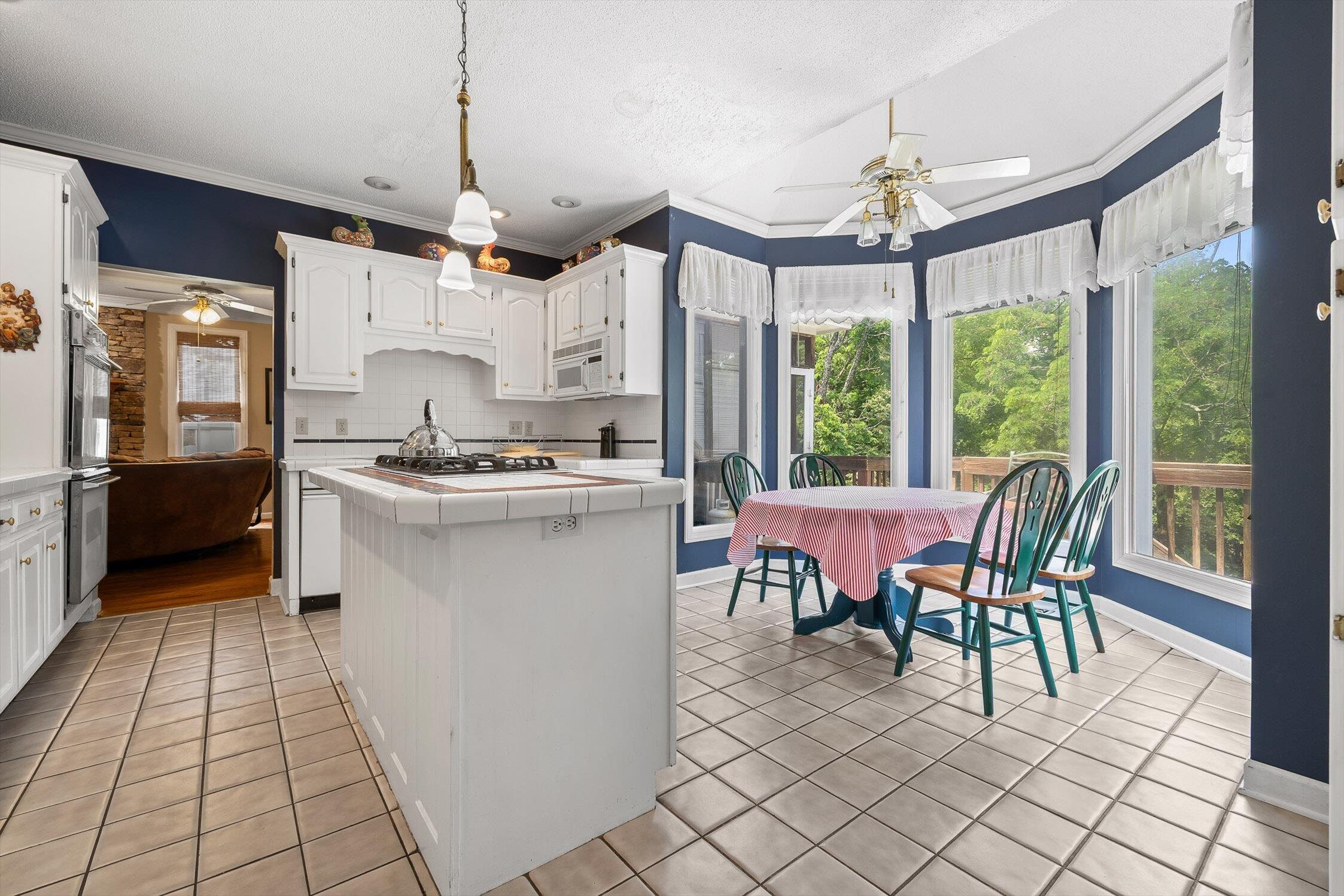 Hixson, Tennessee 37343, United States, 5 Bedrooms Bedrooms, ,4 BathroomsBathrooms,Residential,Active,155989