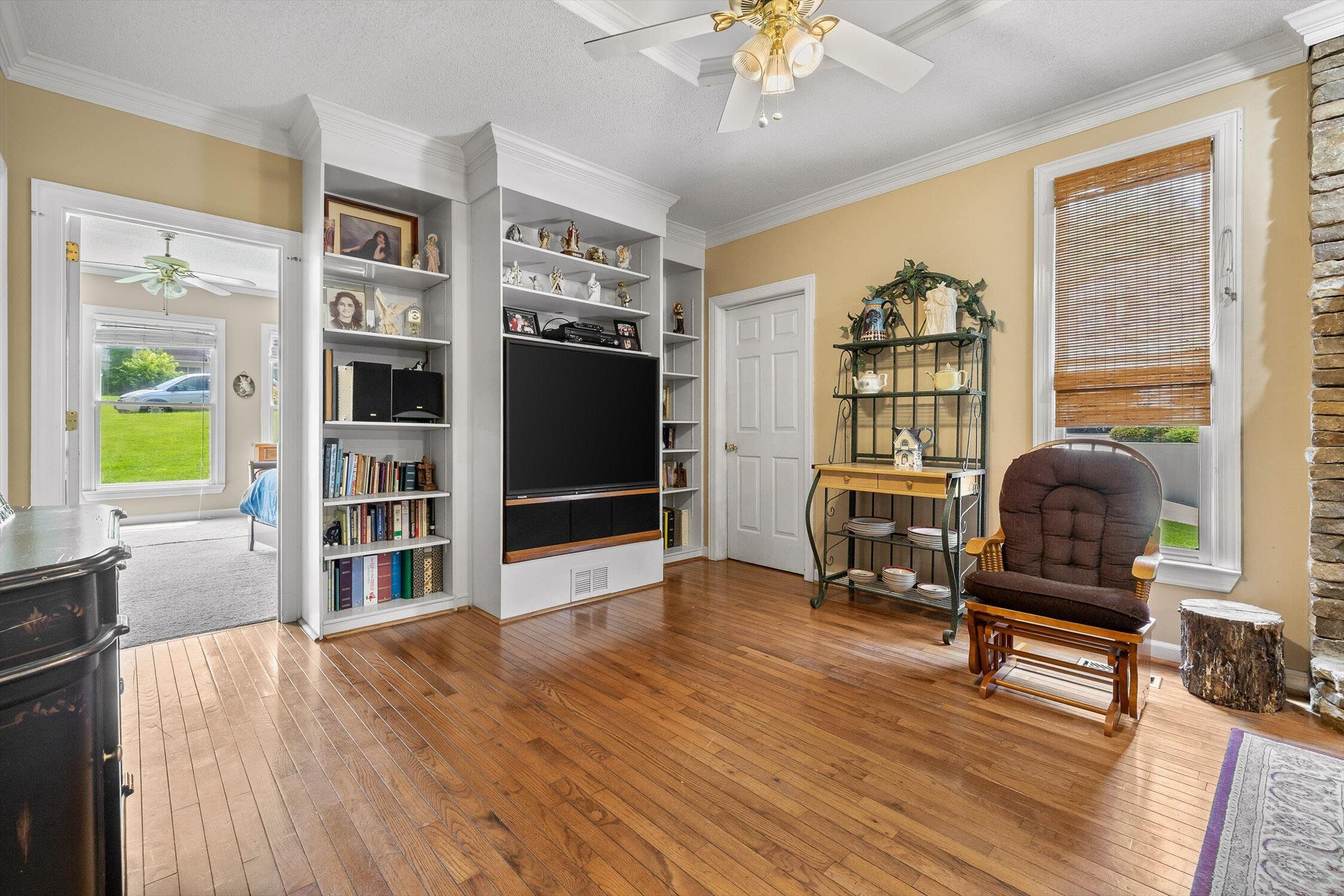 Hixson, Tennessee 37343, United States, 5 Bedrooms Bedrooms, ,4 BathroomsBathrooms,Residential,Active,155989