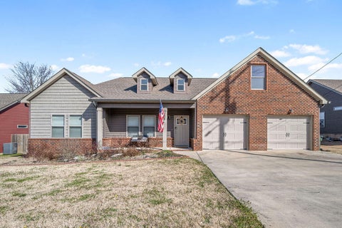 Photo of 128 Franklin Circle, Fort Oglethorpe, GA 30742 (MLS # 1544997)