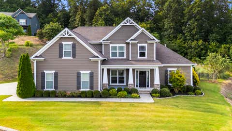 Photo of 1347 Bridgeview Drive, Chattanooga, TN 37415 (MLS # 1540172)