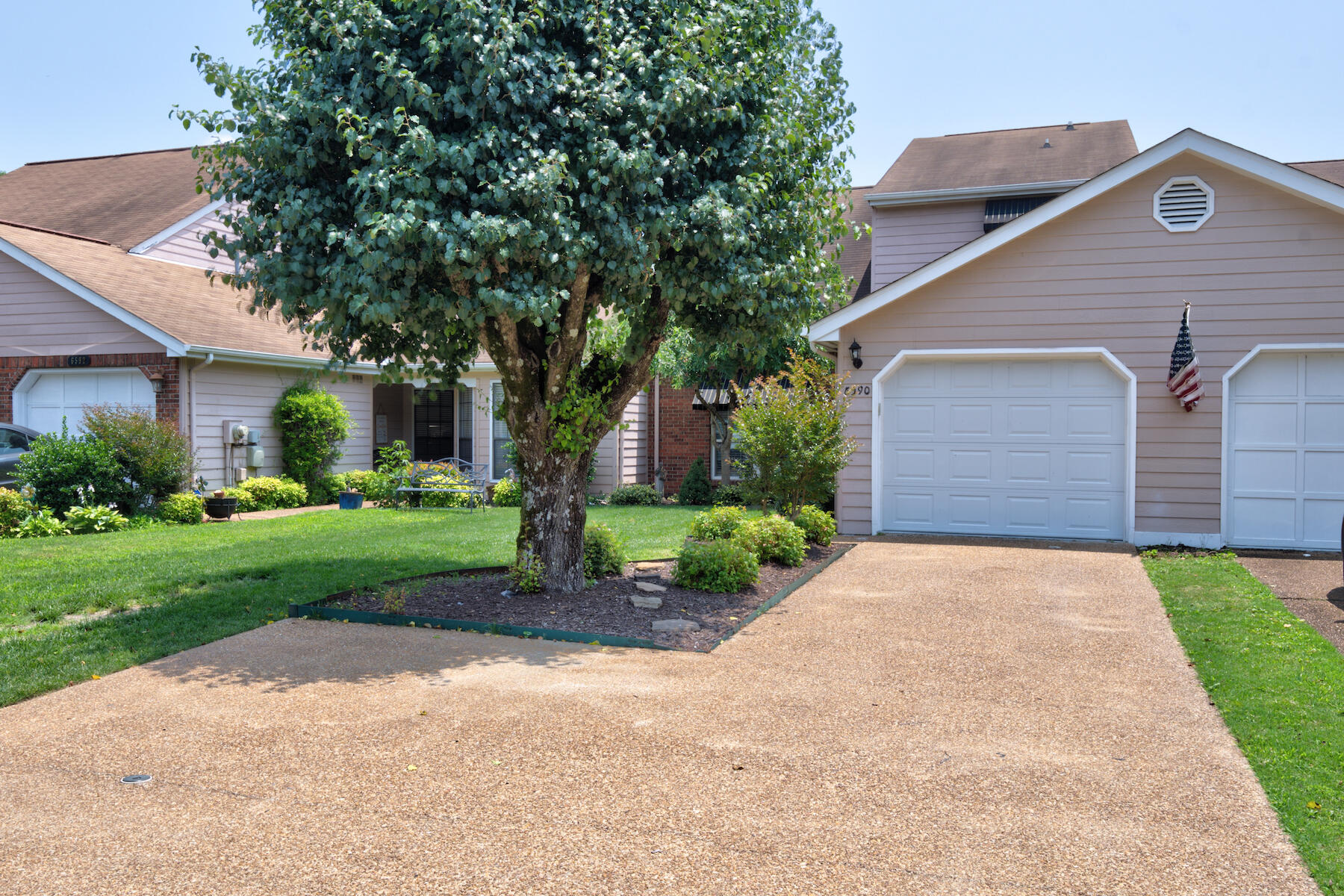 6590 Hickory Brook Road, Chattanooga, Tennessee image 2