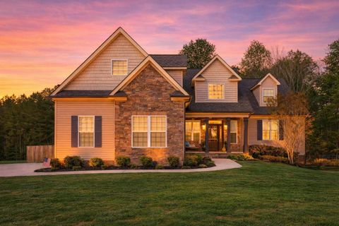 Photo of 1010 Natural Way, Soddy Daisy, TN 37379 (MLS # 1532209)