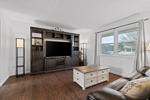 Tiny photo for 301 Pine Street, Ringgold, GA 30736 (MLS # 1529024)