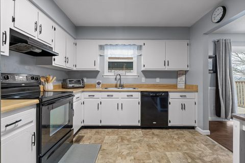 Tiny photo for 301 Pine Street, Ringgold, GA 30736 (MLS # 1529024)