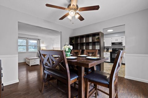 Tiny photo for 301 Pine Street, Ringgold, GA 30736 (MLS # 1529024)