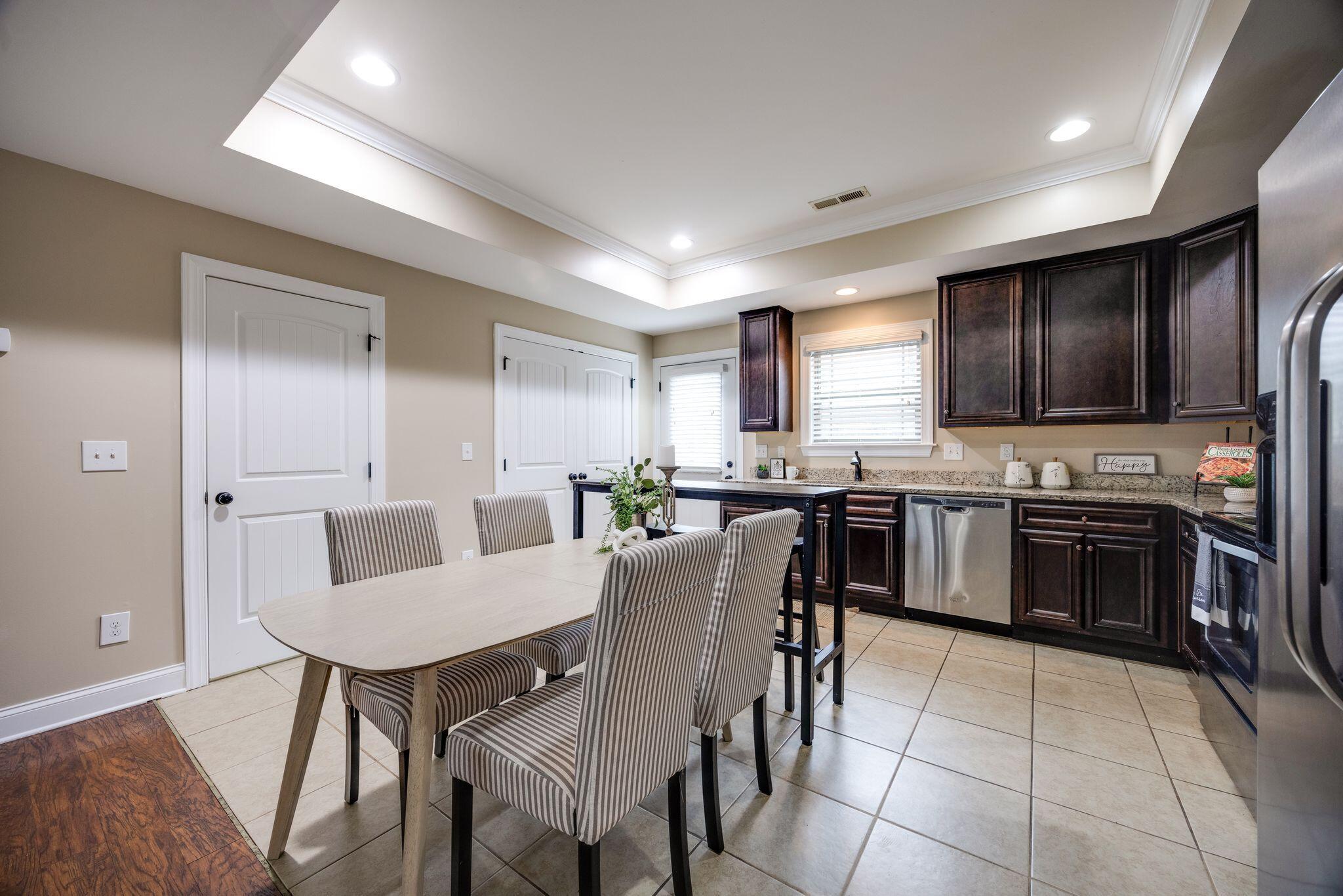 1864 Gate Tower Way, Cleveland, Tennessee image 4