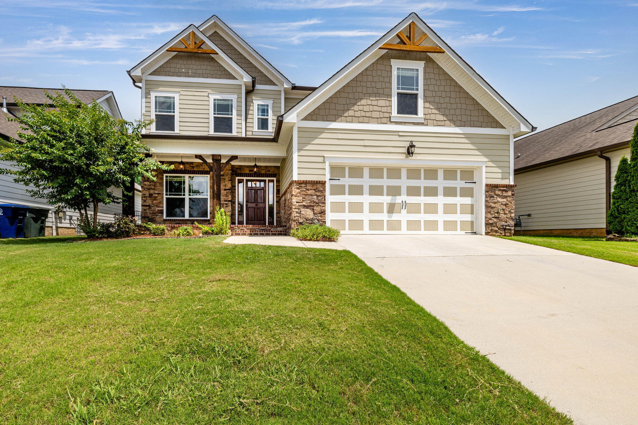 5644 Bungalow Circle