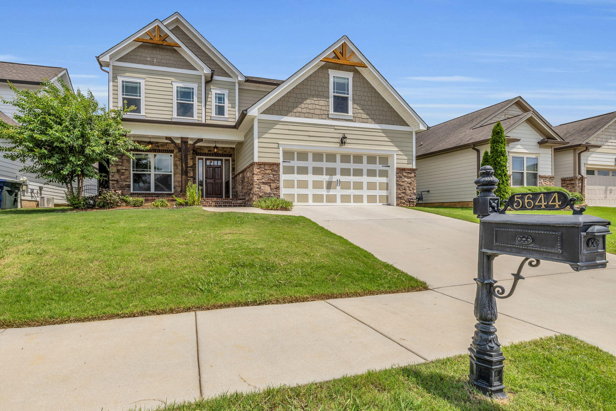 5644 Bungalow Cir