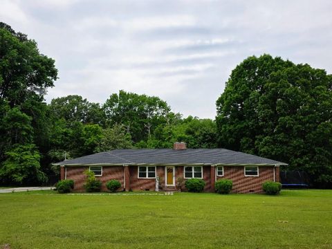 Photo of 116 Diane Drive, Dalton, GA 30721 (MLS # 1533509)
