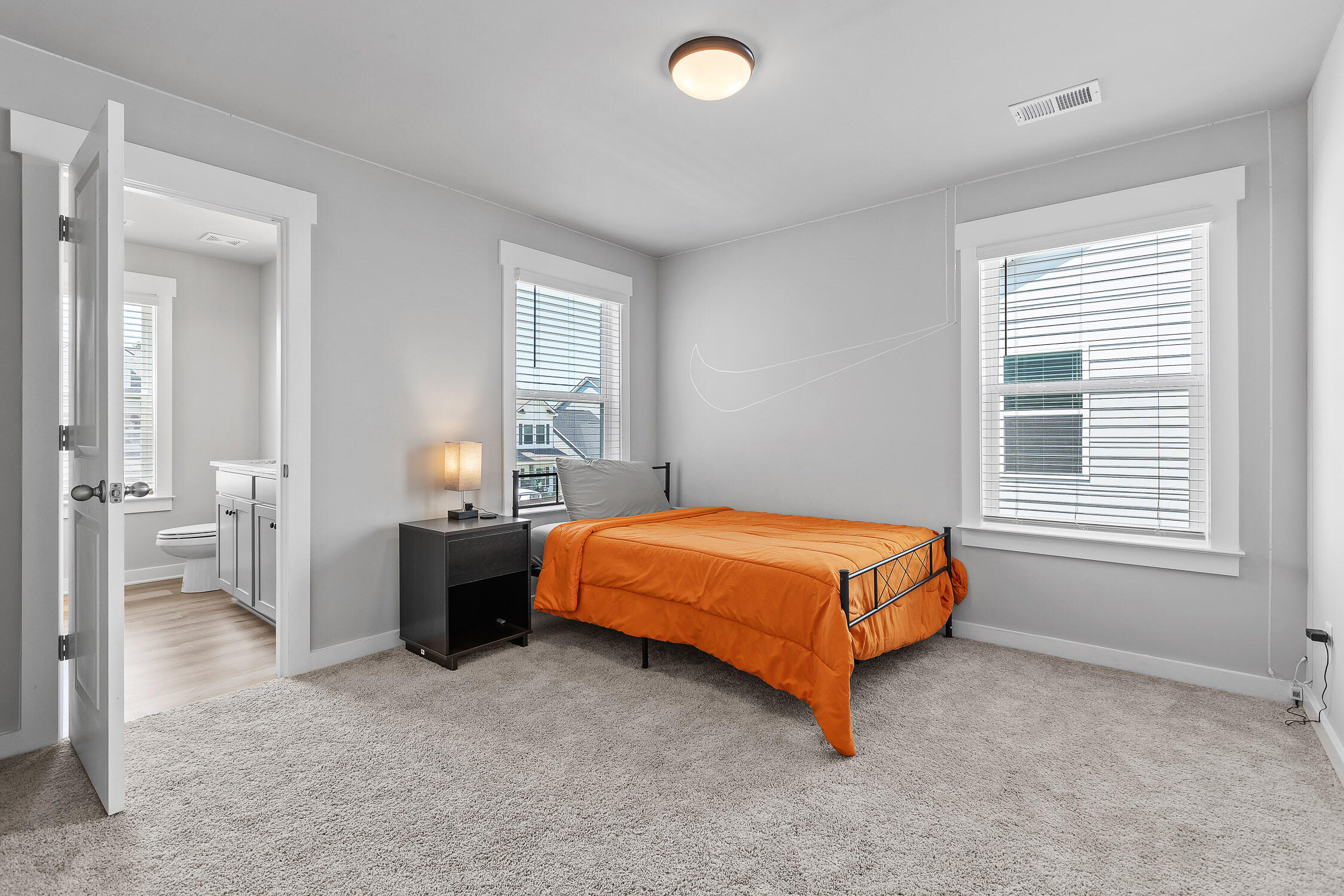 Ooltewah, Tennessee 37363, United States, 4 Bedrooms Bedrooms, ,4 BathroomsBathrooms,Residential,Active,49034