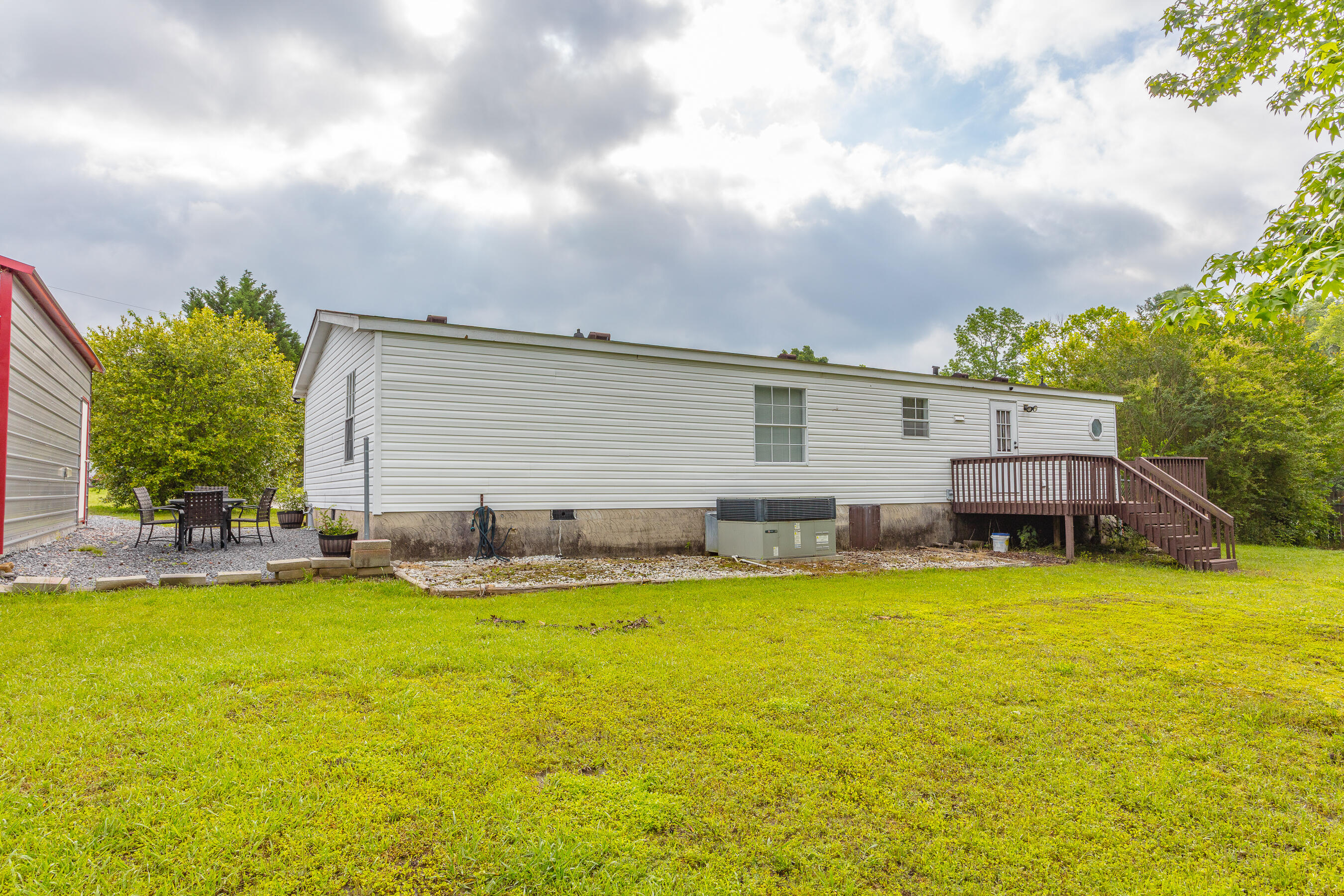 502 Thornberry Drive, Resaca, Georgia image 8