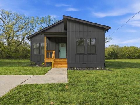 Photo of 1806 Newton Street, Chattanooga, TN 37406 (MLS # 1530138)