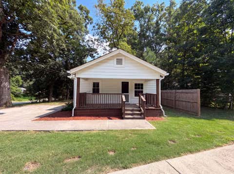 Photo of 1313 Eastbrook Road, Dalton, GA 30721 (MLS # 1540385)