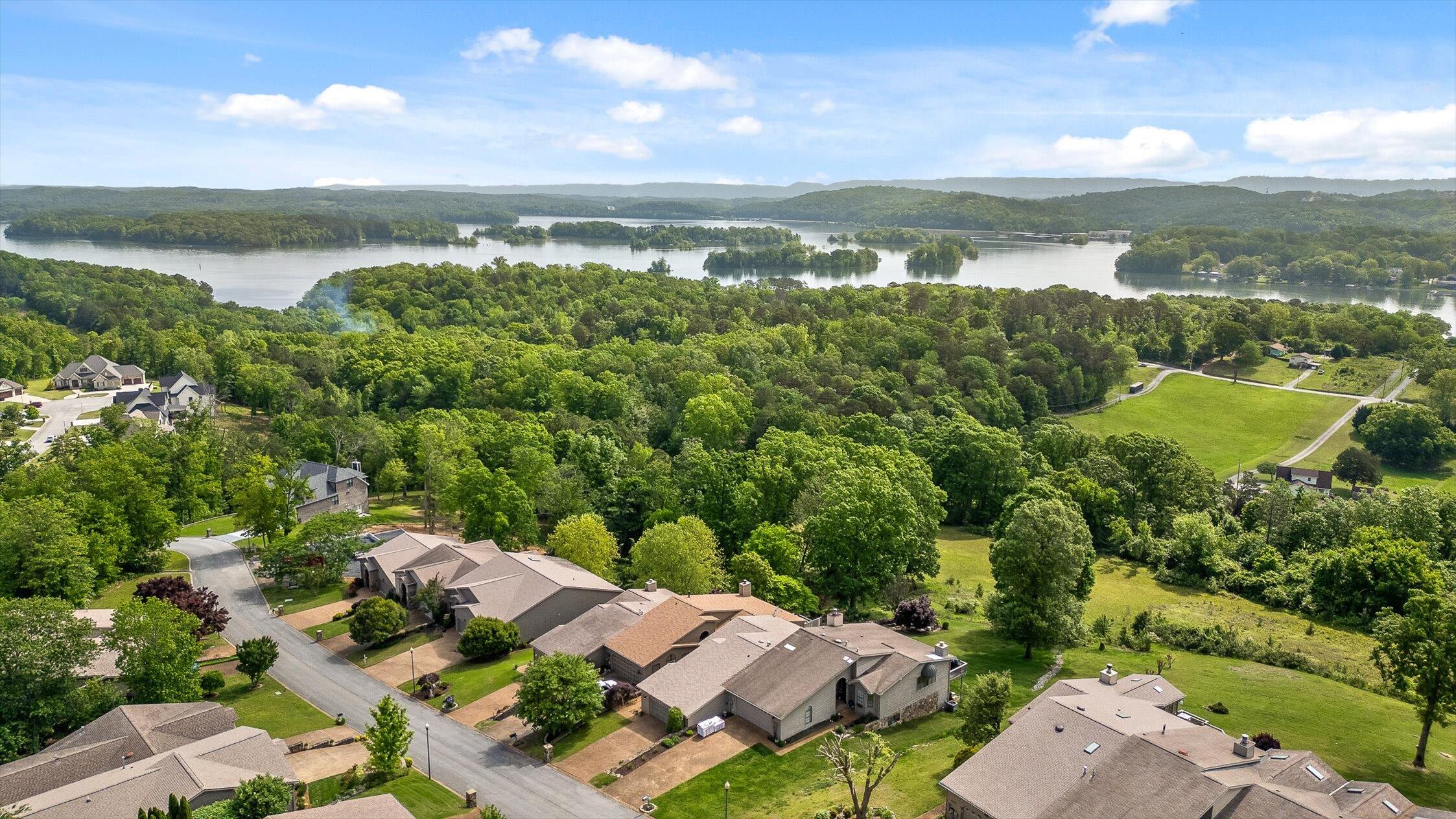 5922 Rainbow Springs Drive, Chattanooga, Tennessee image 3