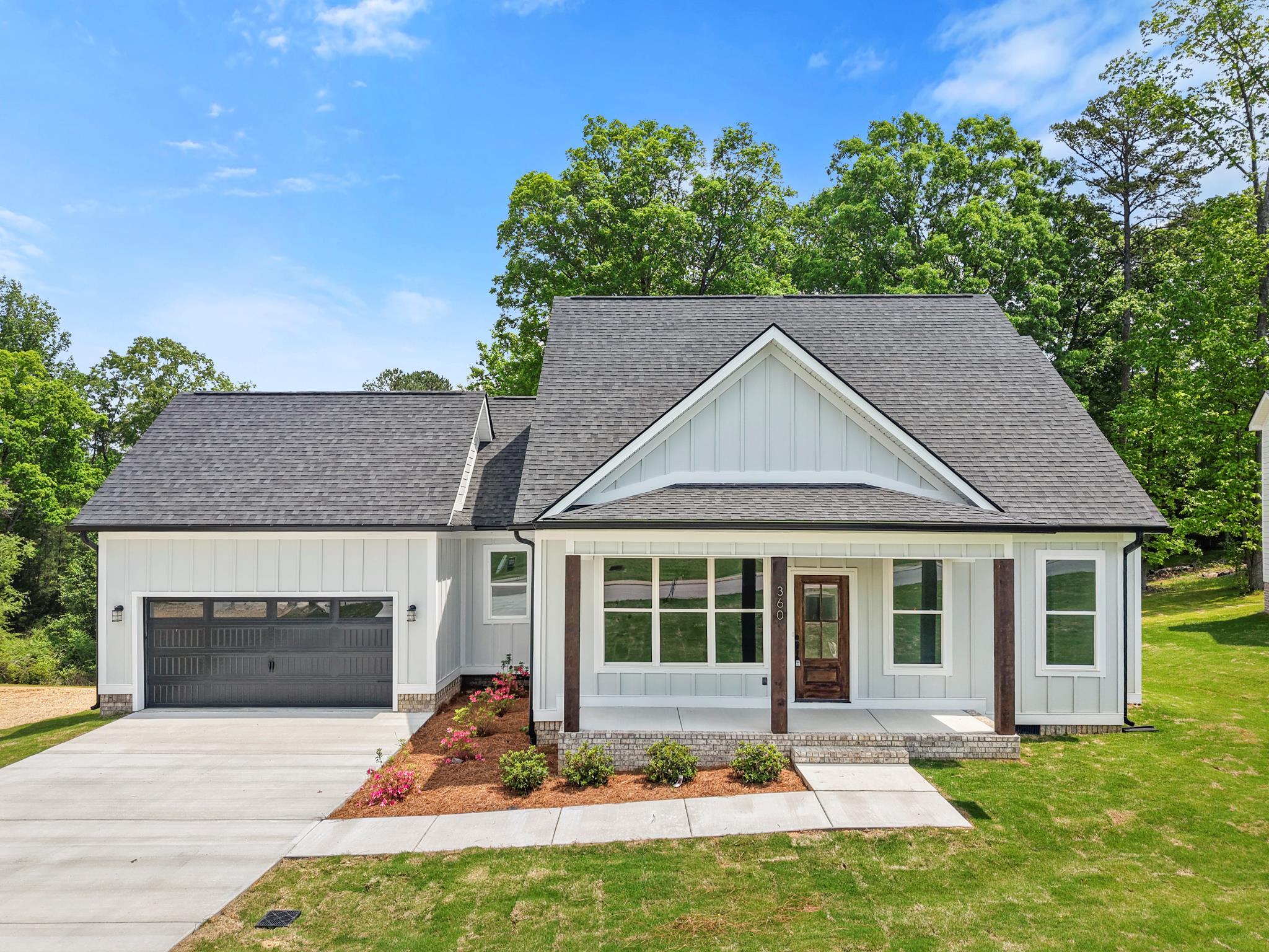 360 Sentry Oaks, Chickamauga, Georgia image 1