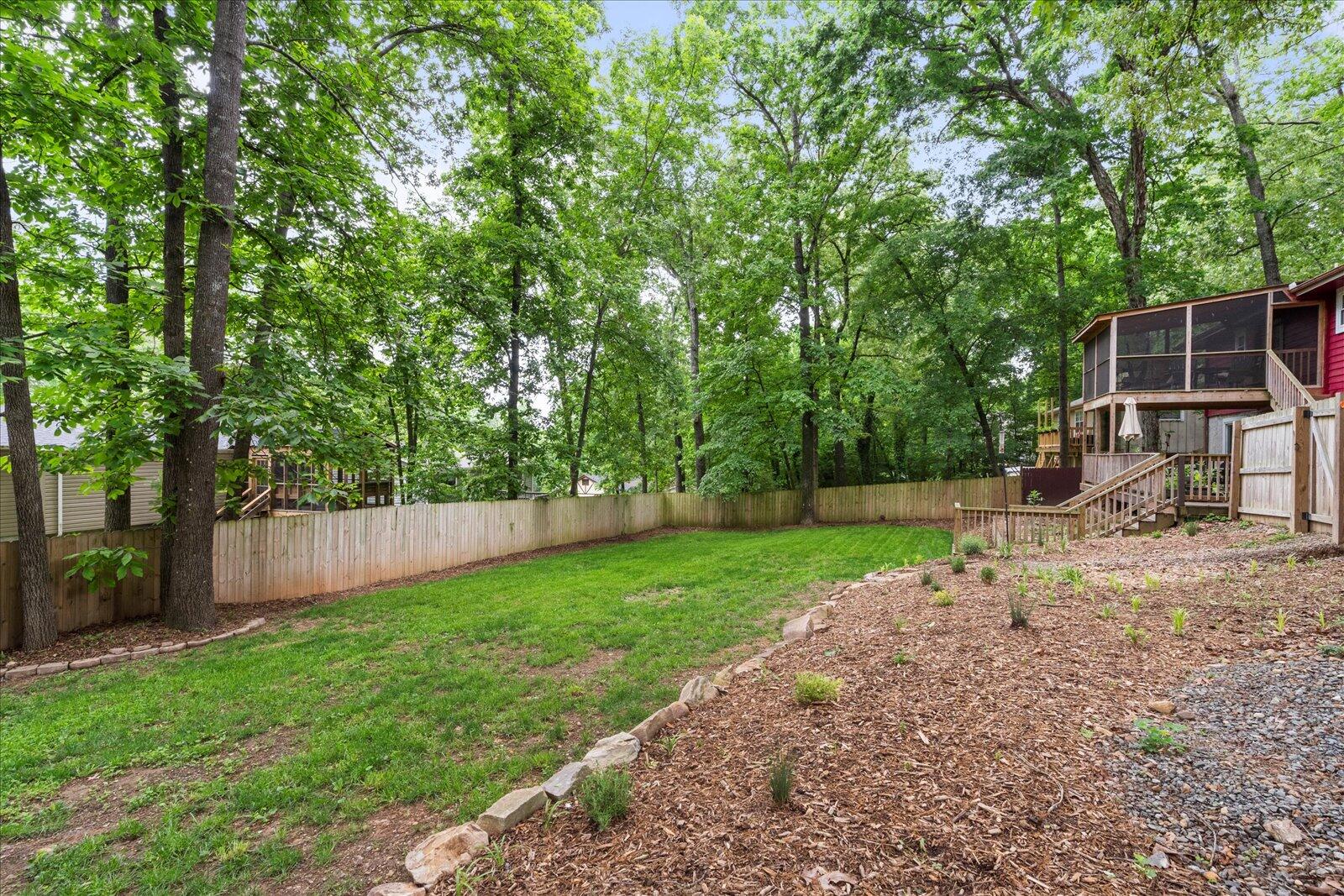 8904 Nelson Road, Soddy Daisy, Tennessee image 32
