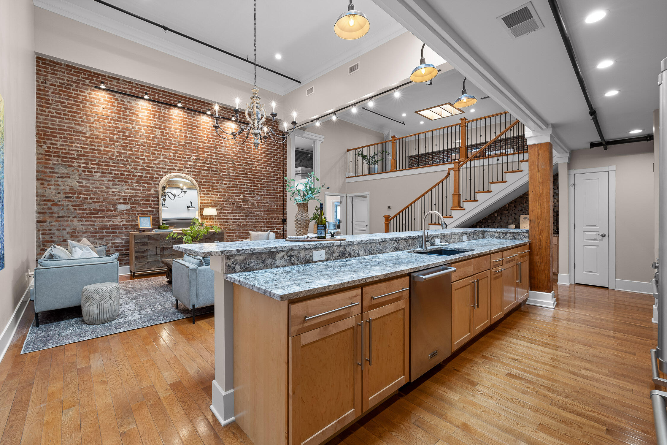 1467 Market Street #200, Chattanooga, Tennessee image 3