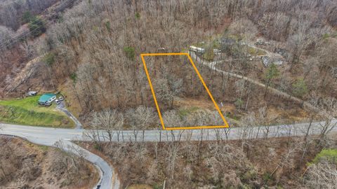 Photo of 4516 Cummings Highway, Chattanooga, TN 37419 (MLS # 1529851)