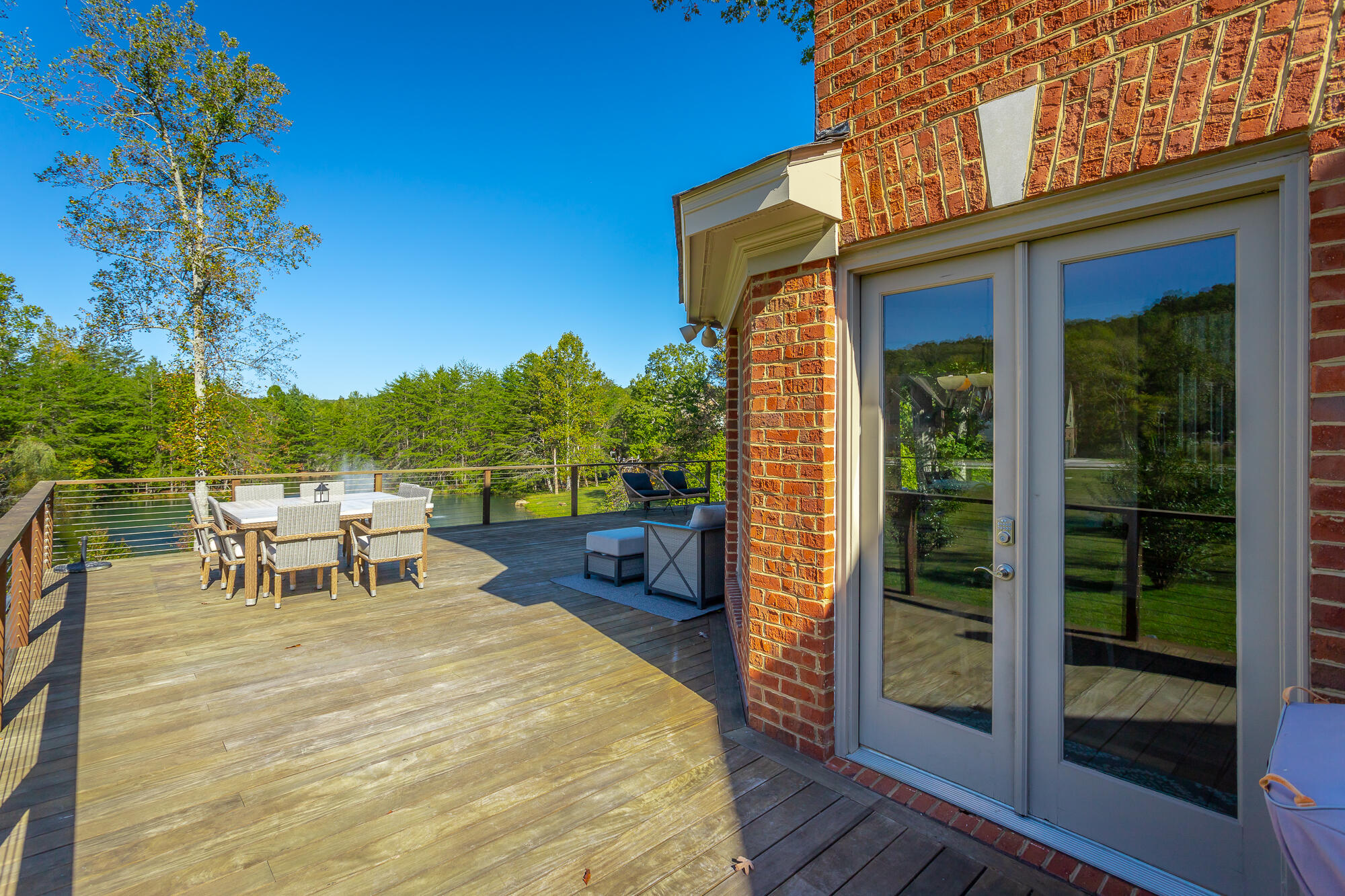 25 Ridgerock Drive