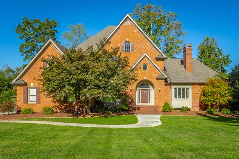 Photo of 25 Ridgerock Drive, Signal Mountain, TN 37377 (MLS # 1534461)