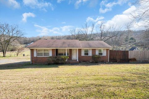 Photo of 648 Ra Griffith Highway, Jasper, TN 37347 (MLS # 1525372)