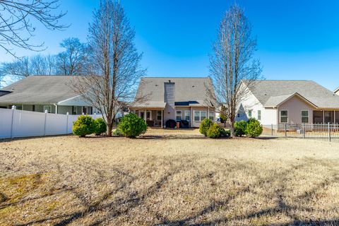 Tiny photo for 958 Dodie Drive, Chattanooga, TN 37421 (MLS # 1528711)