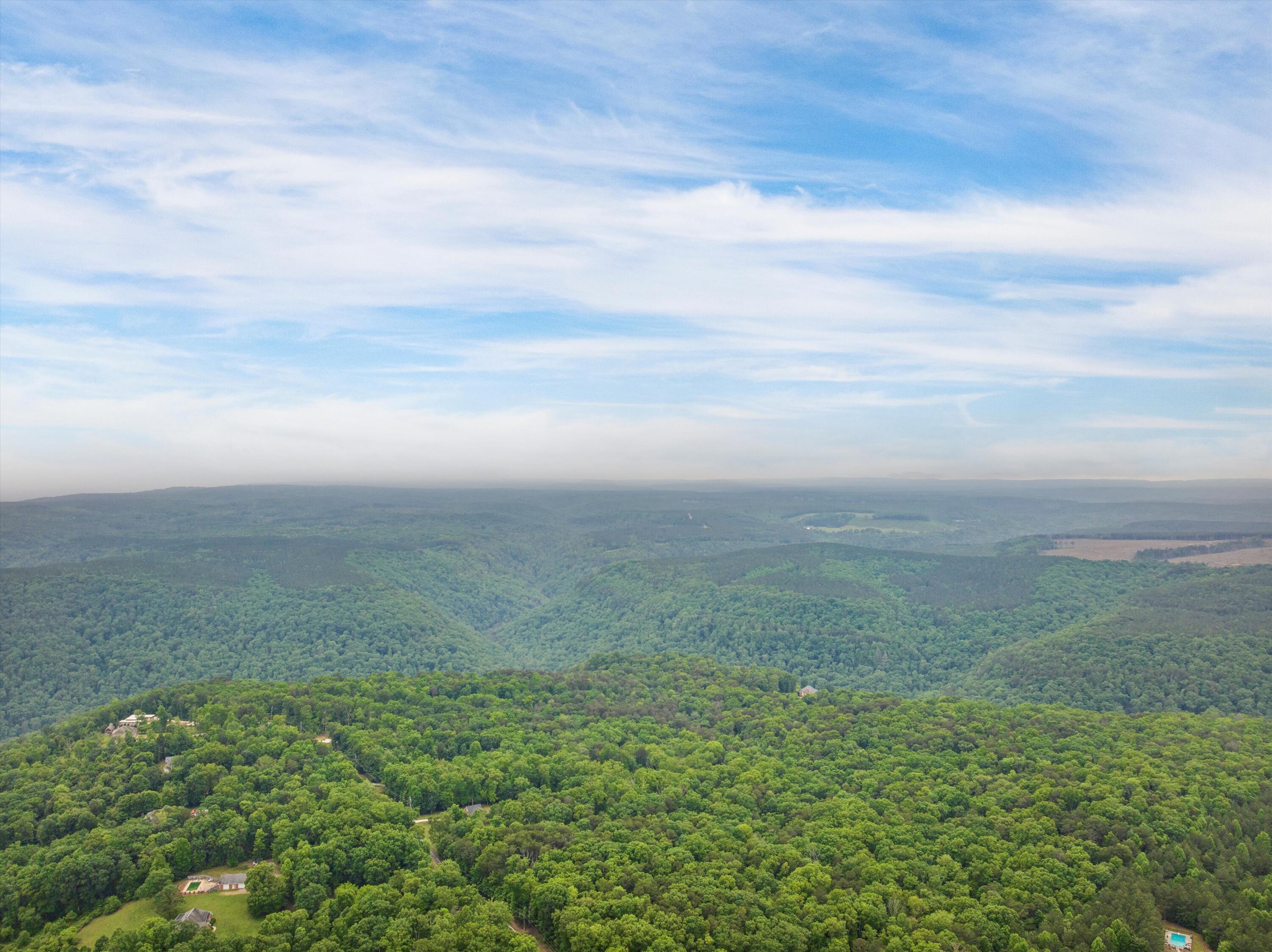 695 Soddy Bluff View, Soddy Daisy, Tennessee image 3
