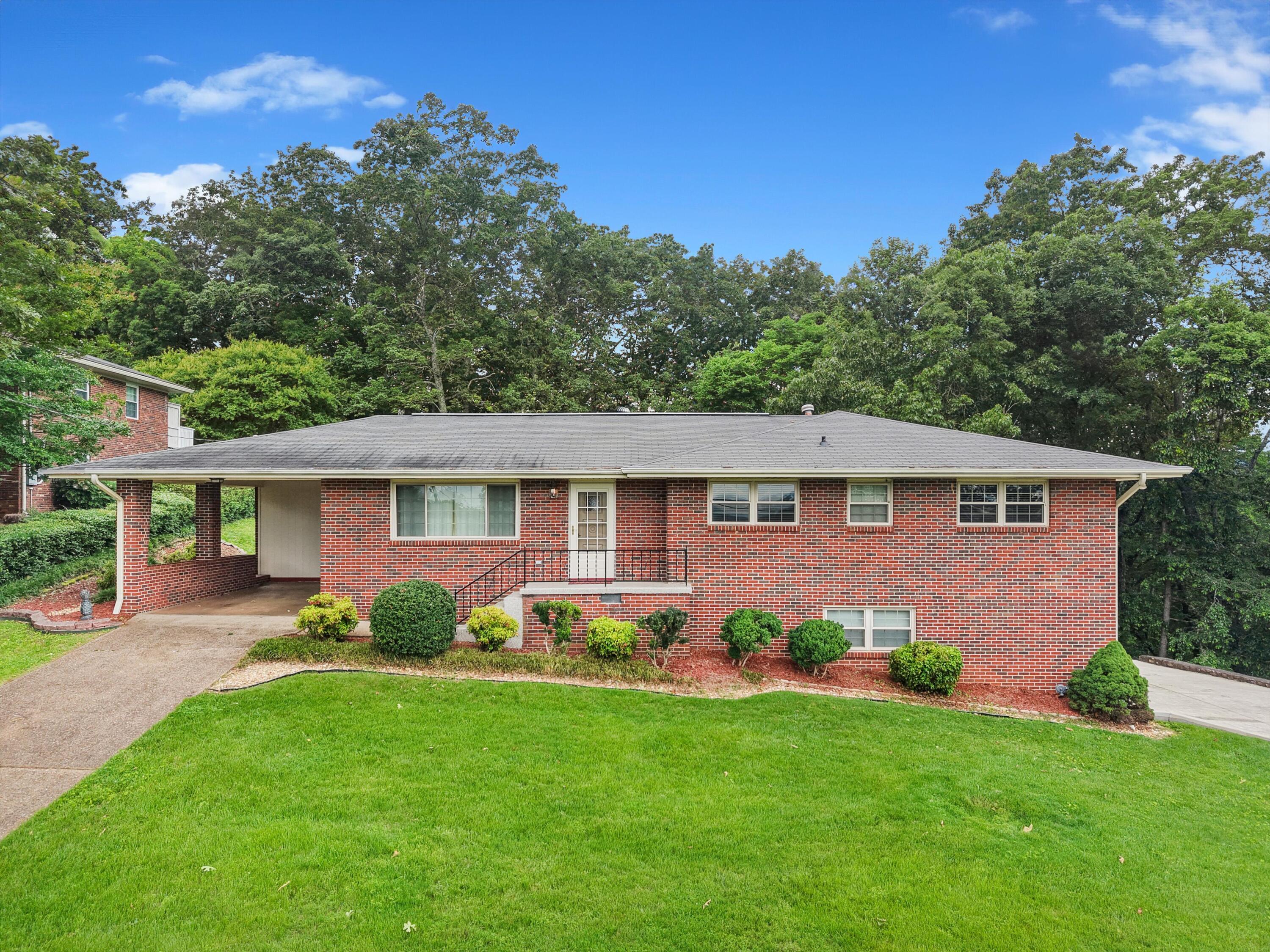 5839 Crestview Drive, Hixson, Tennessee image 1