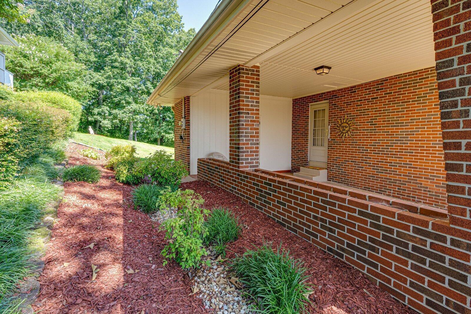 5839 Crestview Drive, Hixson, Tennessee image 8