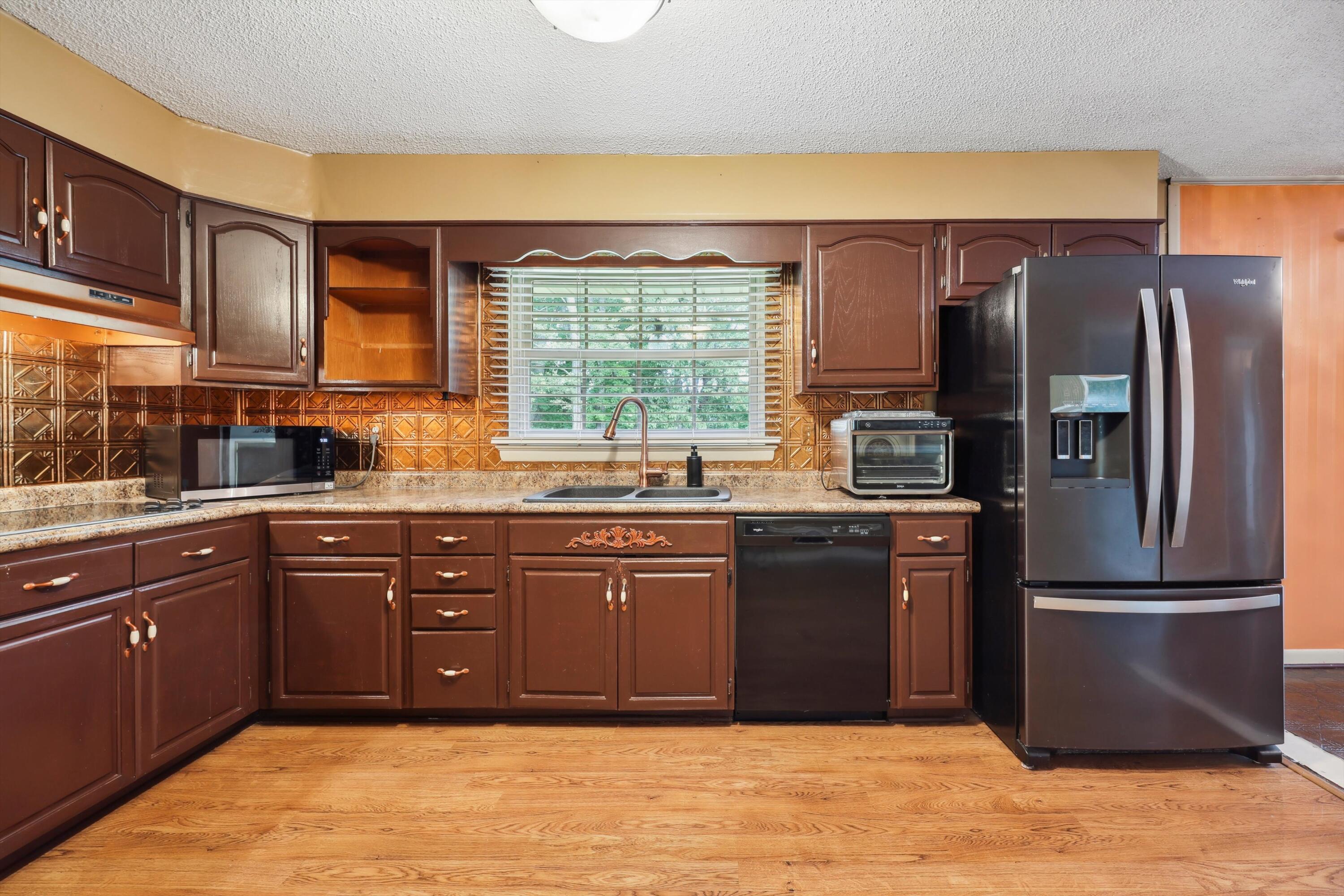 5839 Crestview Drive, Hixson, Tennessee image 15