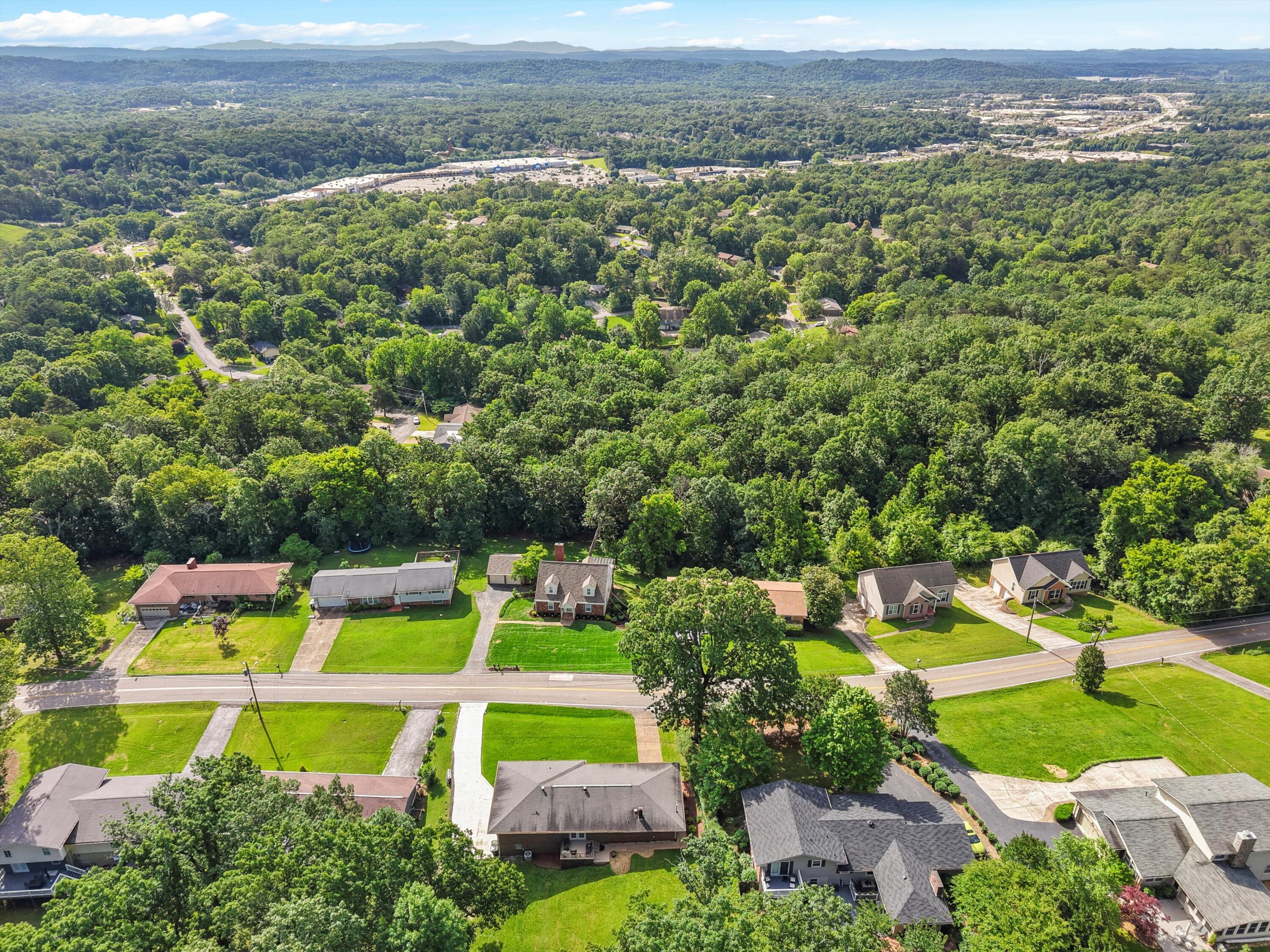 5839 Crestview Drive, Hixson, Tennessee image 38