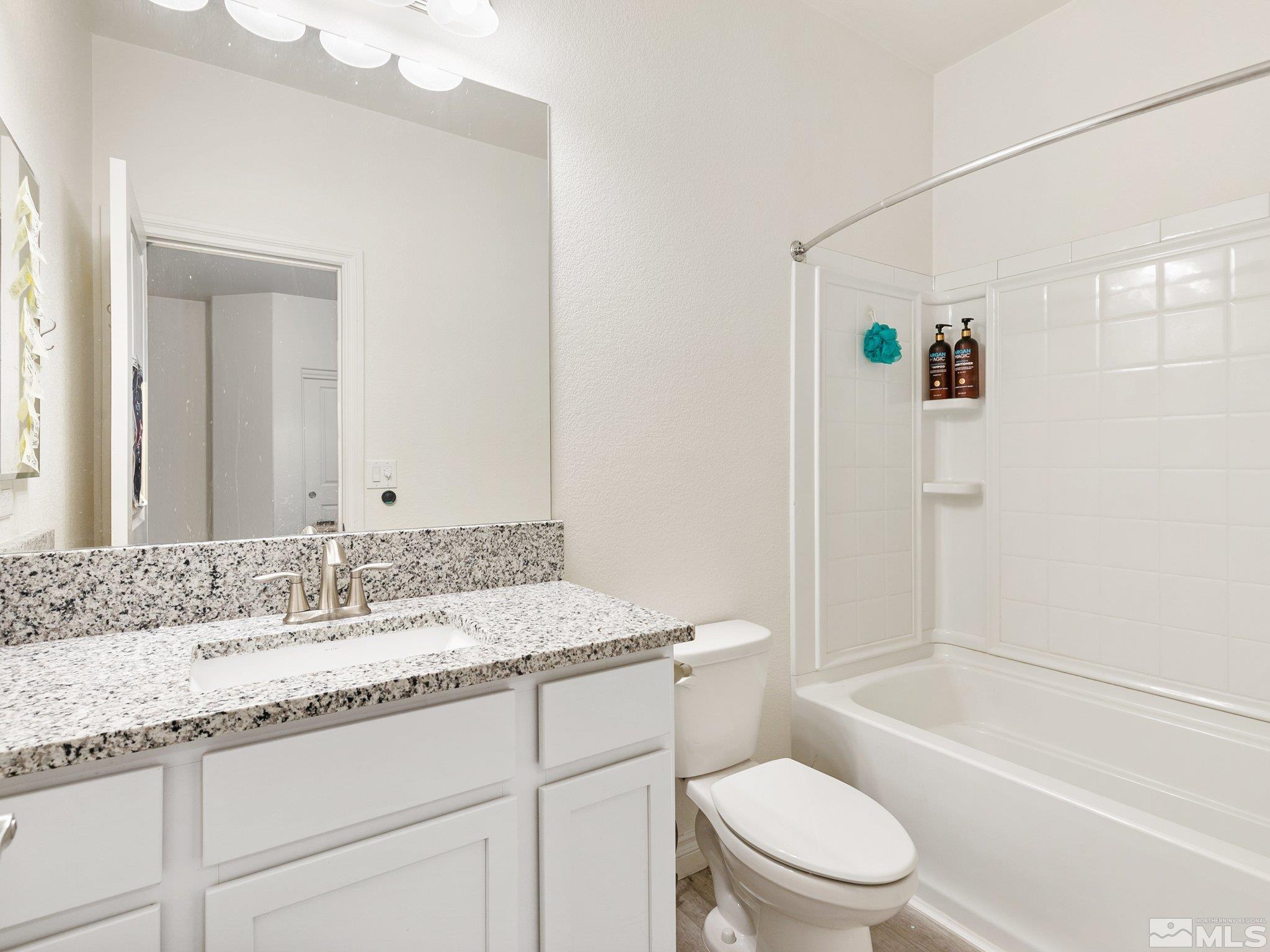 Reno, Nevada 89508, United States, 4 Bedrooms Bedrooms, ,3 BathroomsBathrooms,Residential,Pending,24949