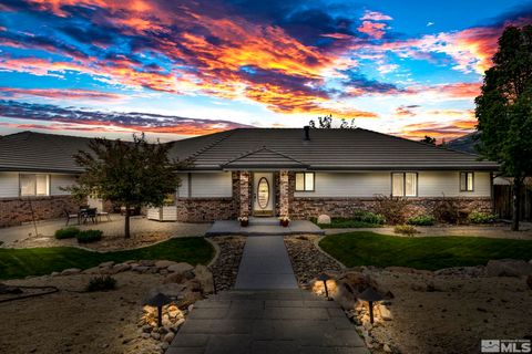 Single Family Residence in Reno NV 5440 Goldenrod Dr.jpg