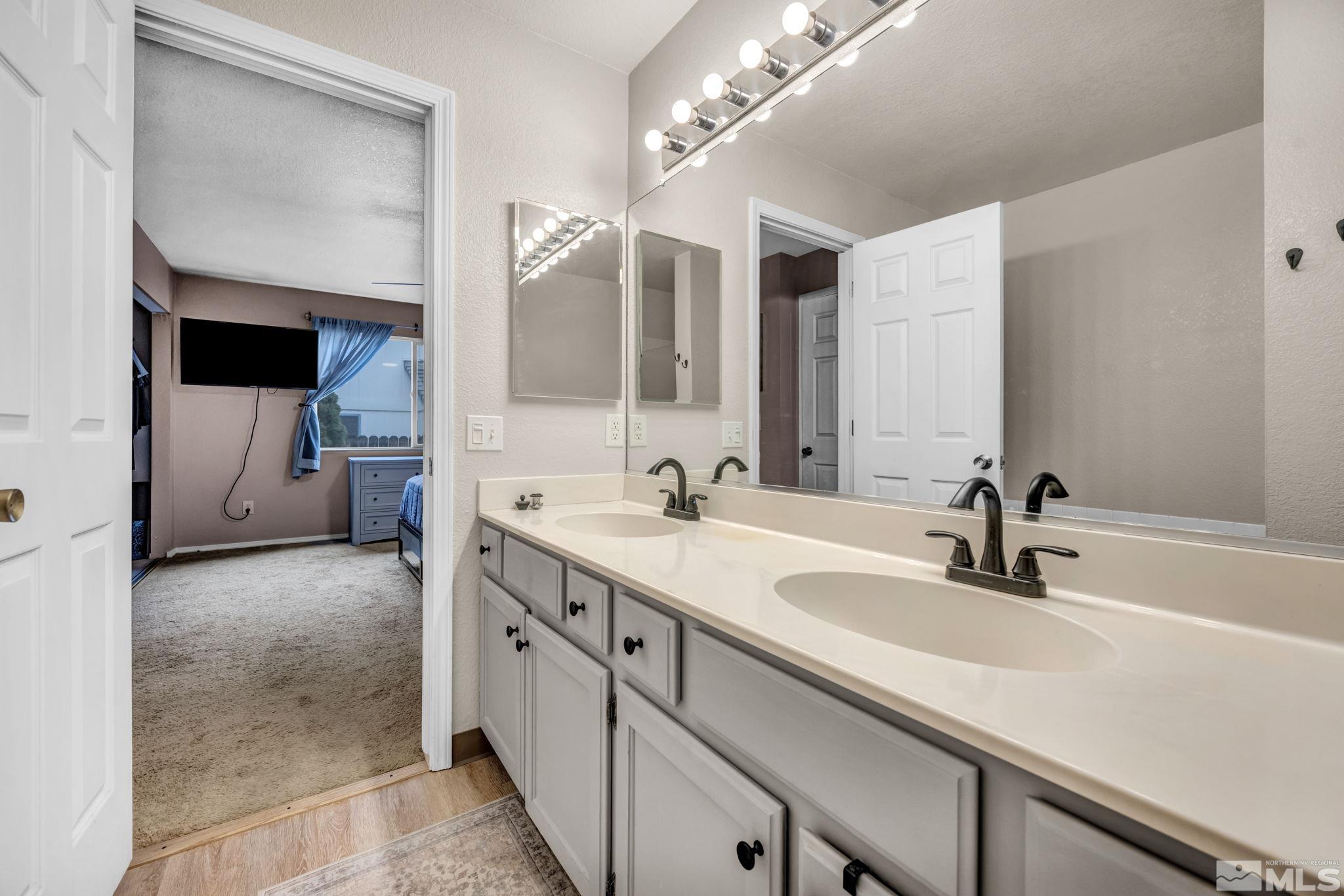 Sparks, Nevada 89436, United States, 3 Bedrooms Bedrooms, ,2 BathroomsBathrooms,Residential,Active,130549