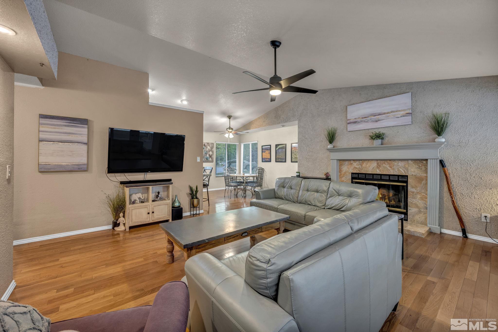 Sparks, Nevada 89436, United States, 3 Bedrooms Bedrooms, ,2 BathroomsBathrooms,Residential,Active,130549