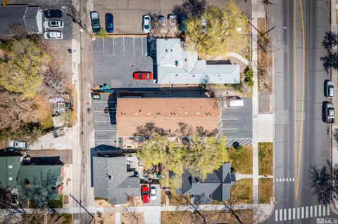 Multi Family in Reno NV 635 Plumas St 7.jpg