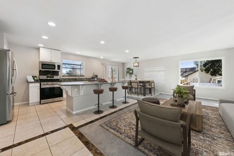 MLS: 250002179